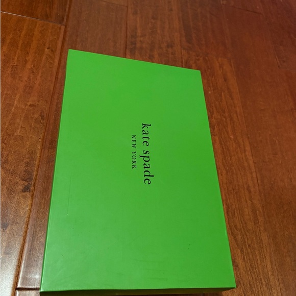 Kate Spade Nixie woman White green Sneakers with Colorful Logo Print size 7.5 B - Picture 5 of 7